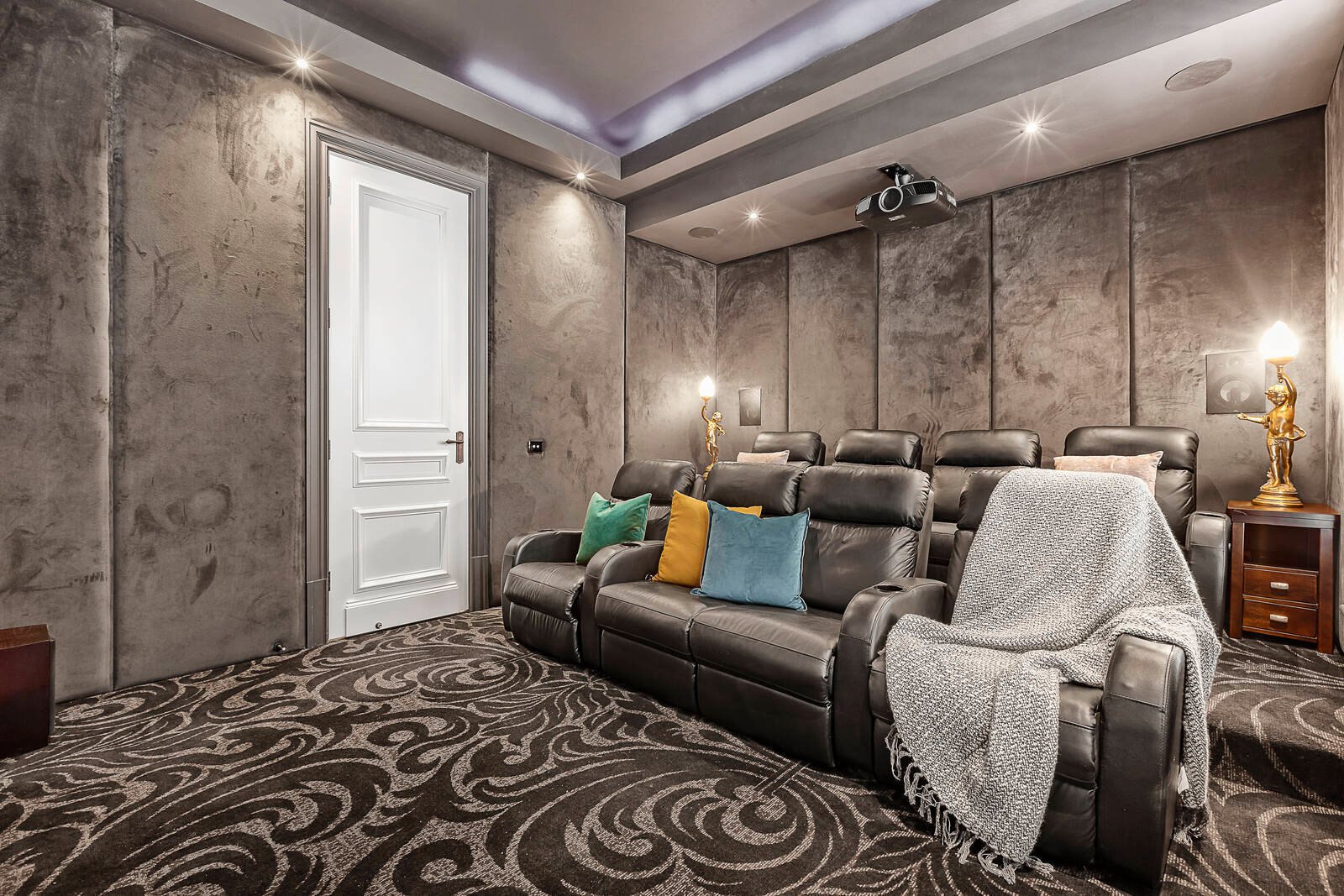 Real Estate and Property in 79 Leura Grove, Hawthorn East, VIC