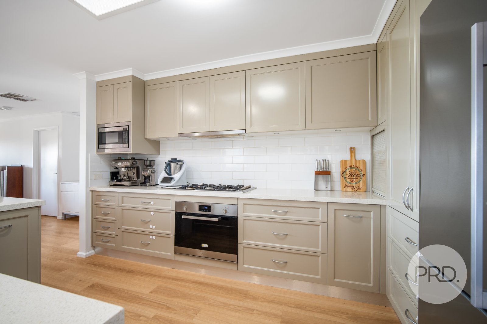 79 Michelle Avenue LAVINGTON 10