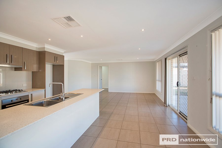 79 Mitchell Street TAMWORTH 13