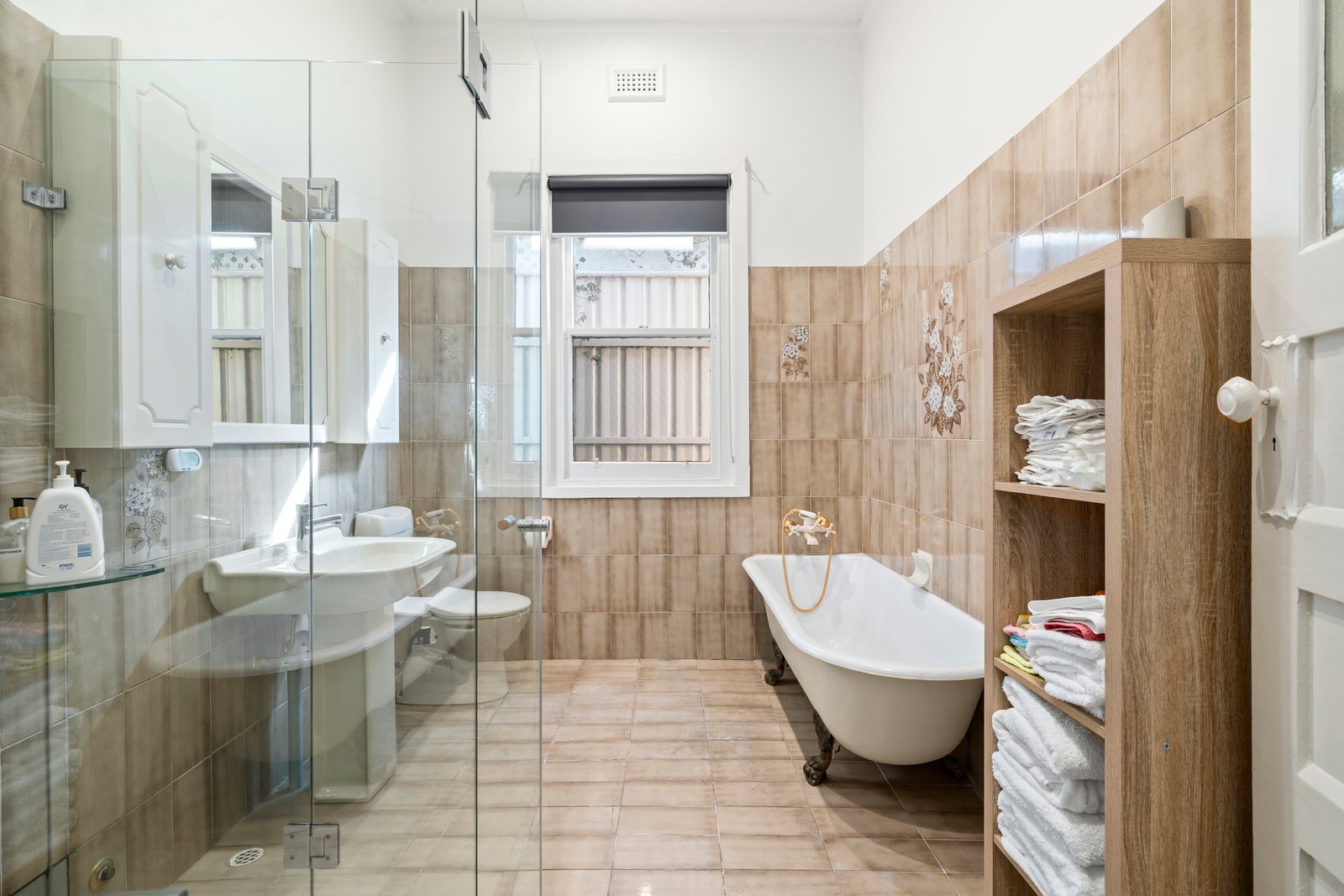 Real Estate and Property in 79 Ormond Esplanade, Elwood, VIC