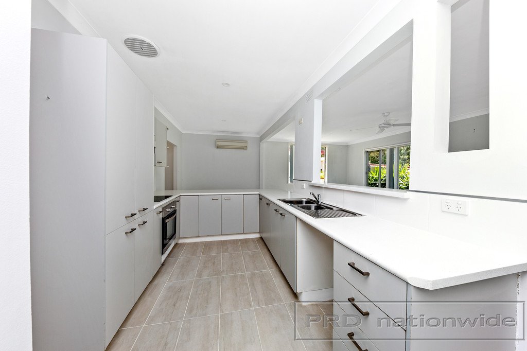 79 Pasadena Crescent BERESFIELD 4