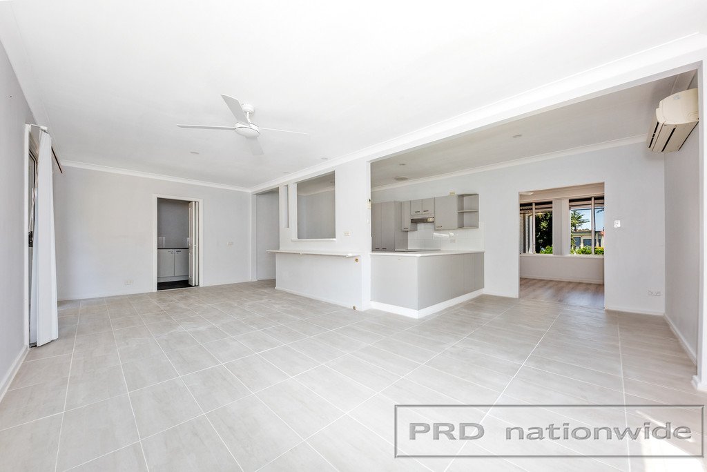 79 Pasadena Crescent BERESFIELD 6