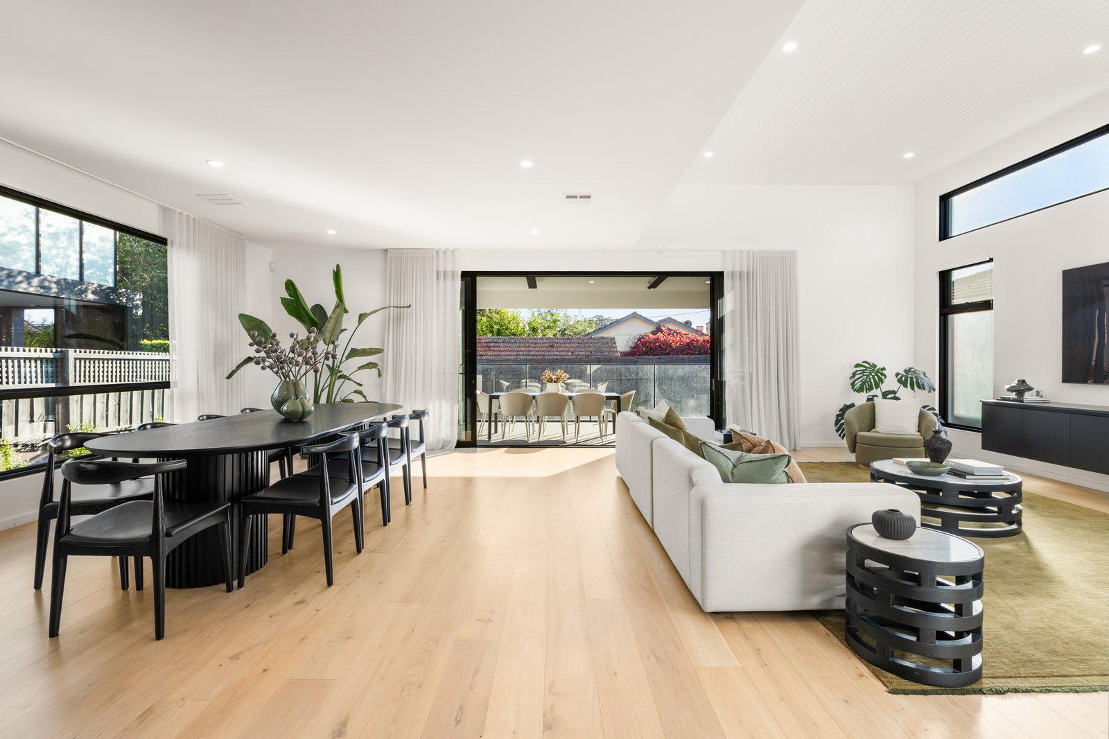 Gallery: 79 Robert Street