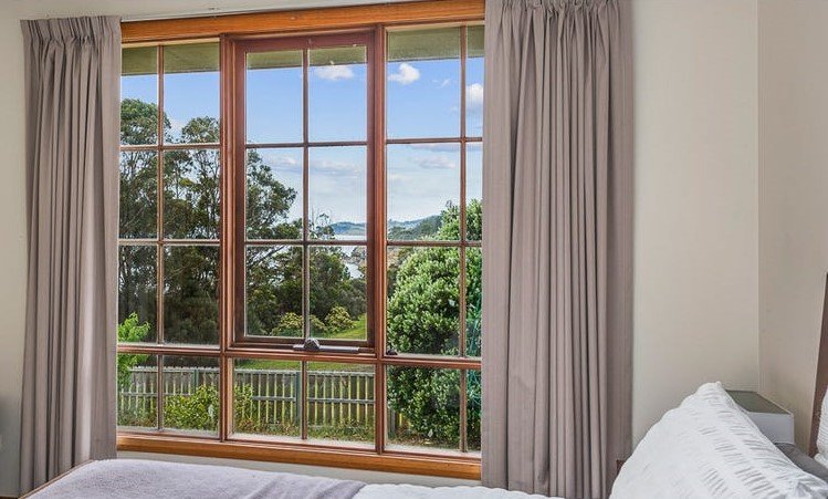 79 Suncoast Drive BLACKMANS BAY 13