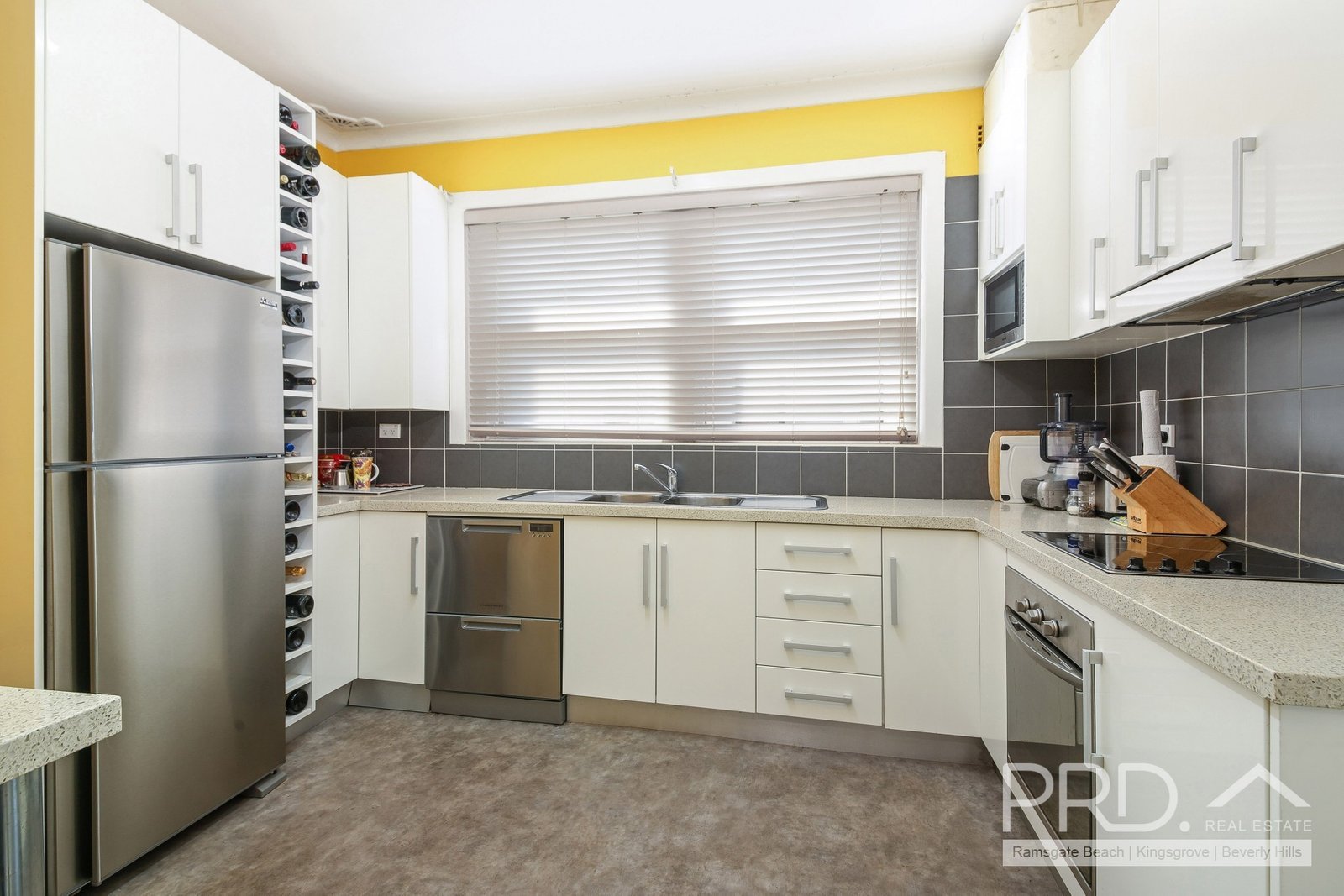 79 Tallawalla Street BEVERLY HILLS 4