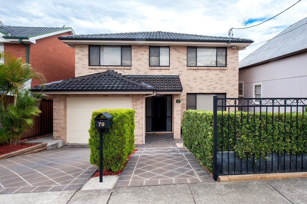 79 Tenterden Road BOTANY 1