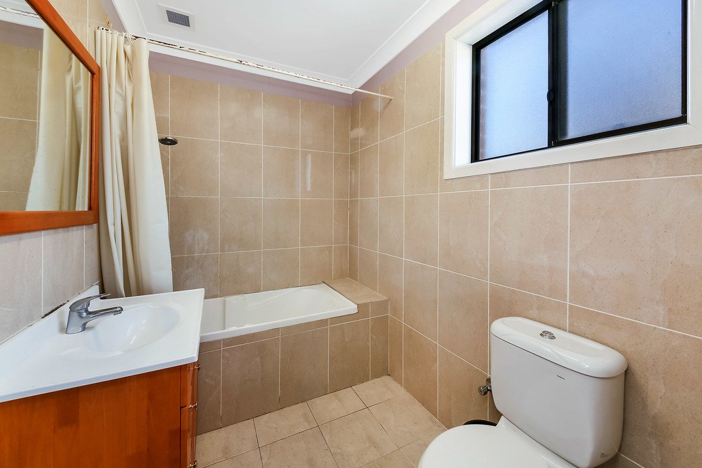 79 Turvey Street REVESBY 6