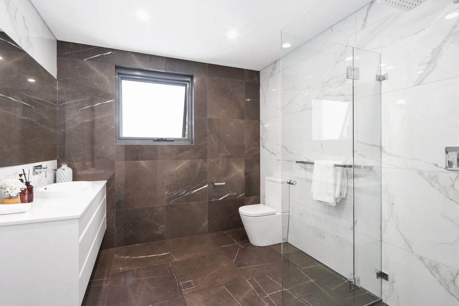 79 Woronora Parade OATLEY 13