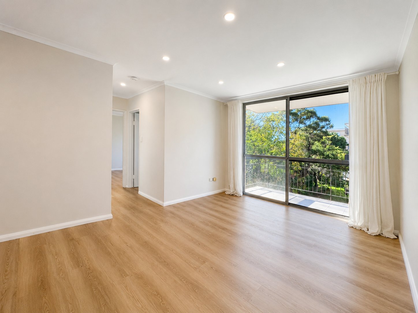 7/919 Botany Road ROSEBERY 1