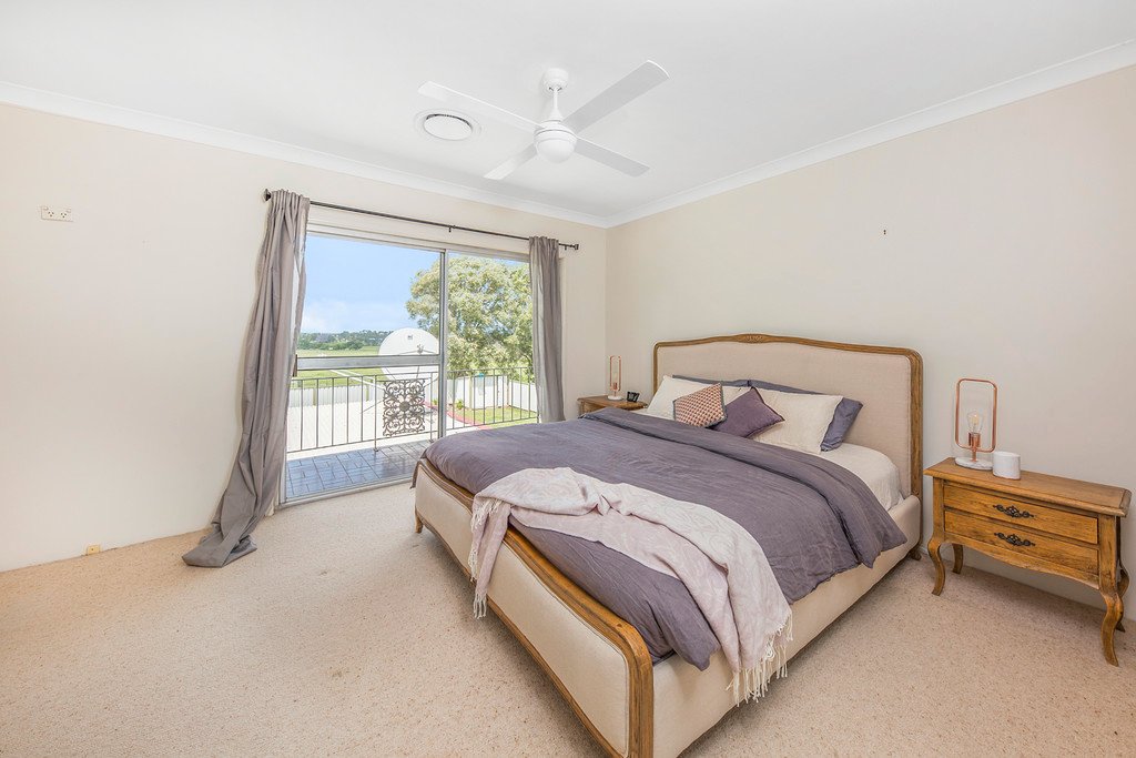 794 Hinton Road OSTERLEY 11