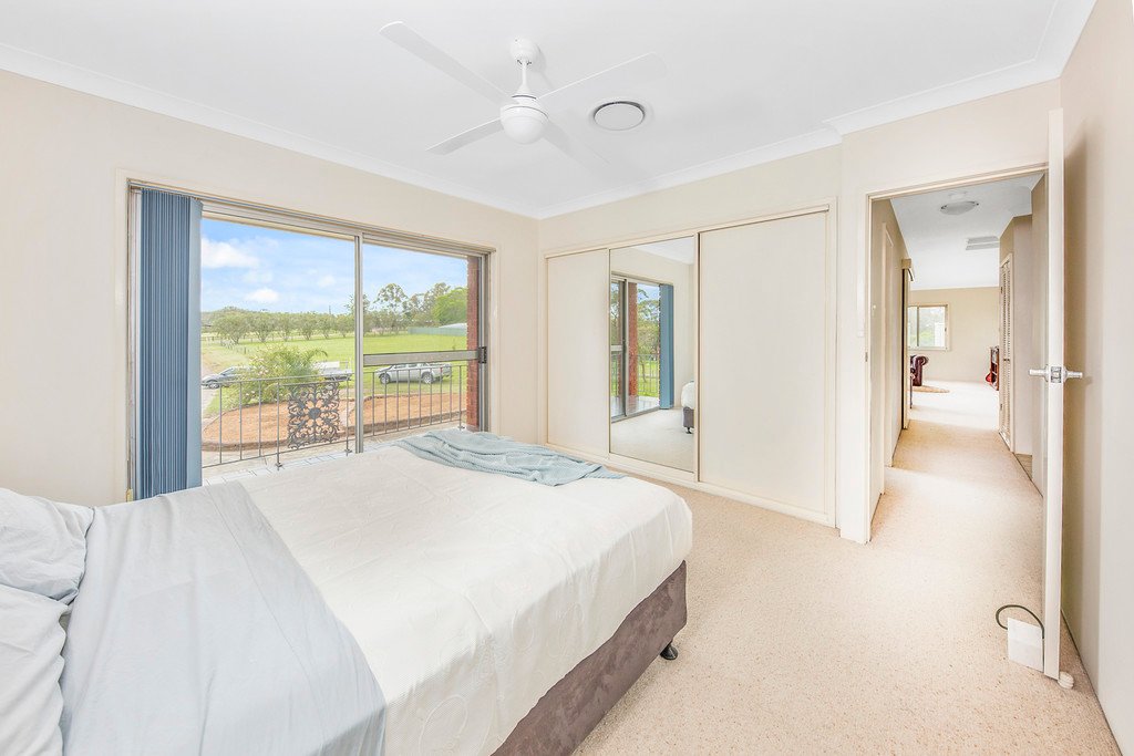 794 Hinton Road OSTERLEY 14