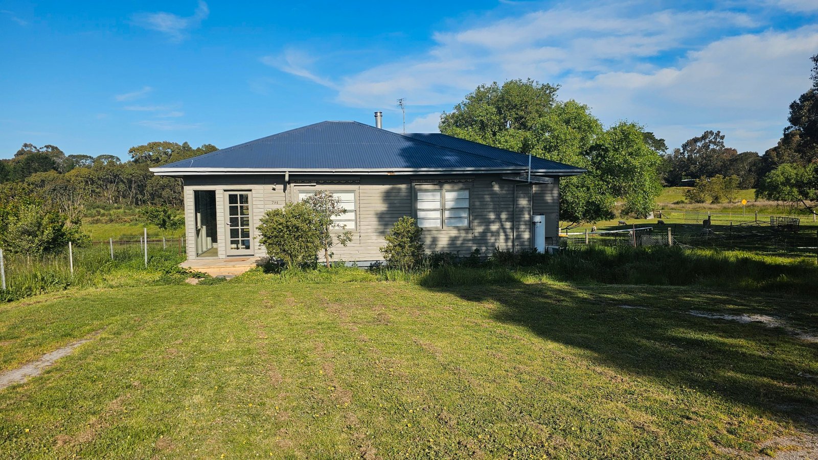 794 Linton-Carngham Road SNAKE VALLEY 1