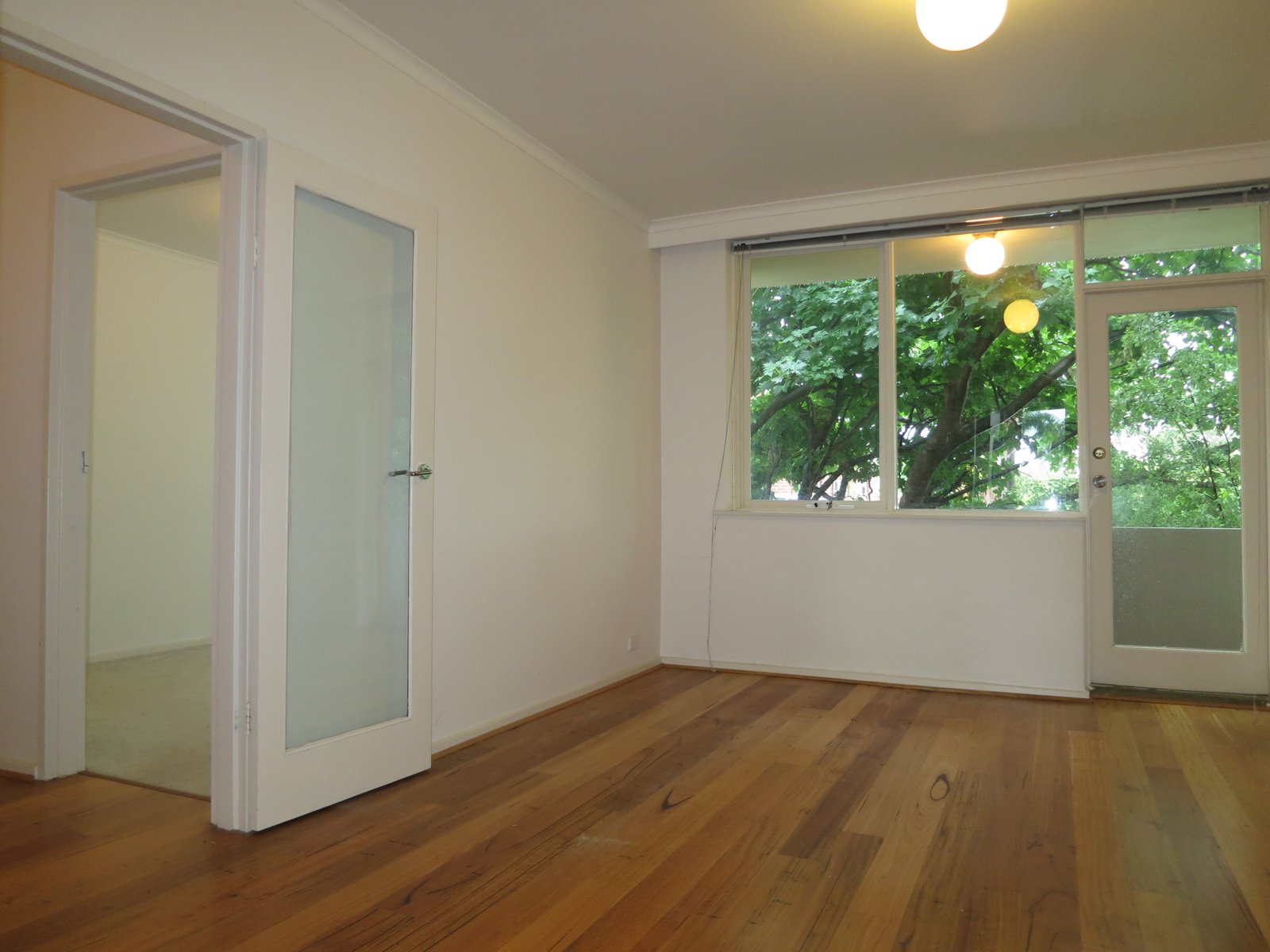 Gallery: 7/95 Addison Street