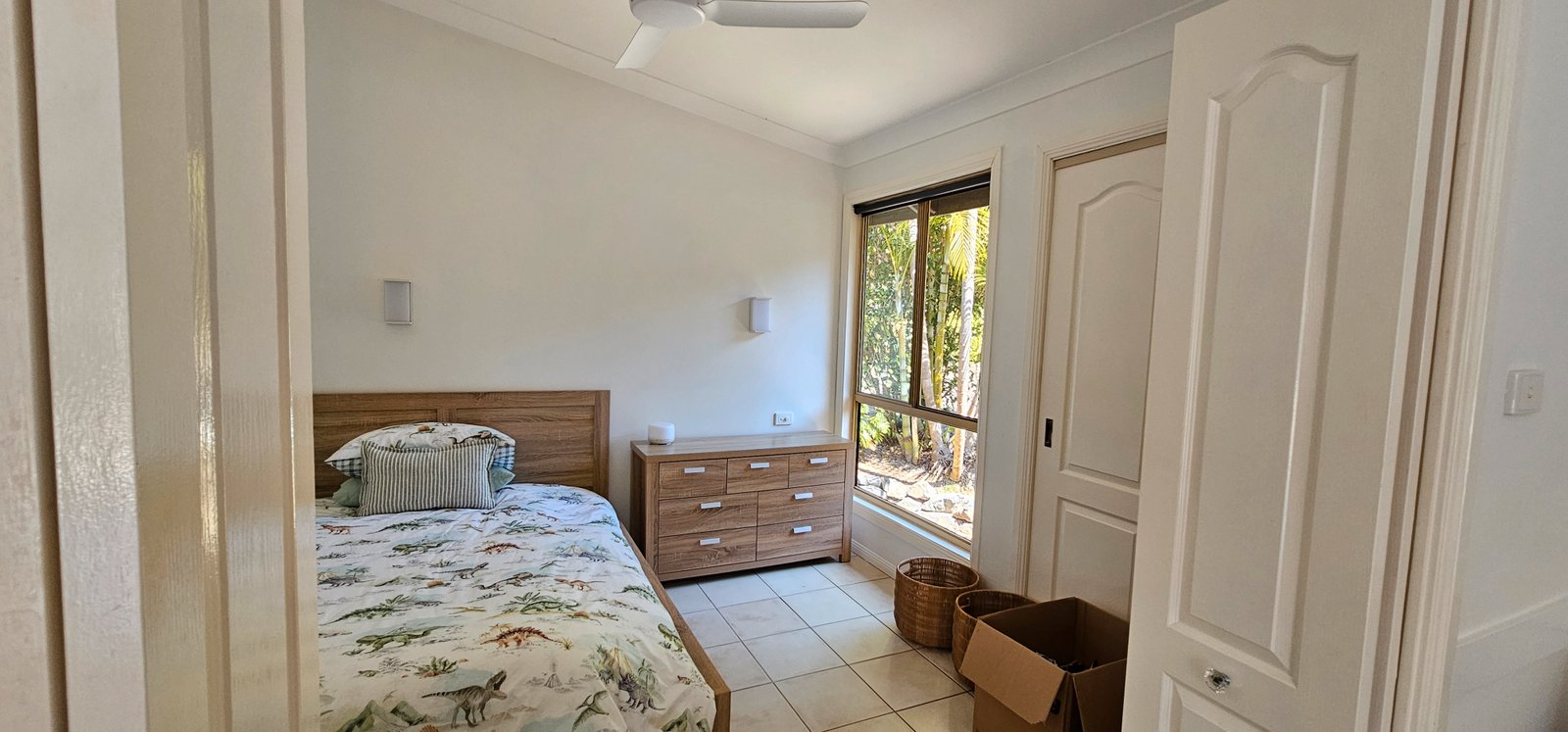 7/95 James Small Drive KORORA 8