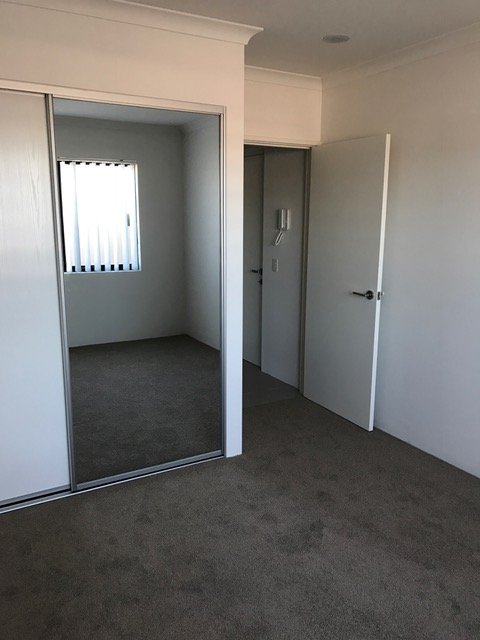 79/7 Durnin Ave  BEELIAR 7