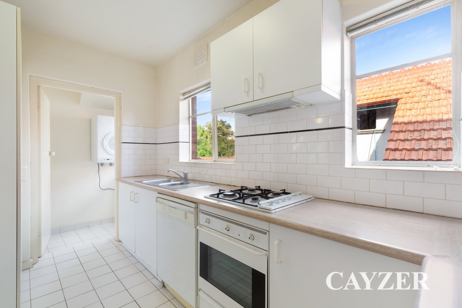Gallery: 7/98 Park Street