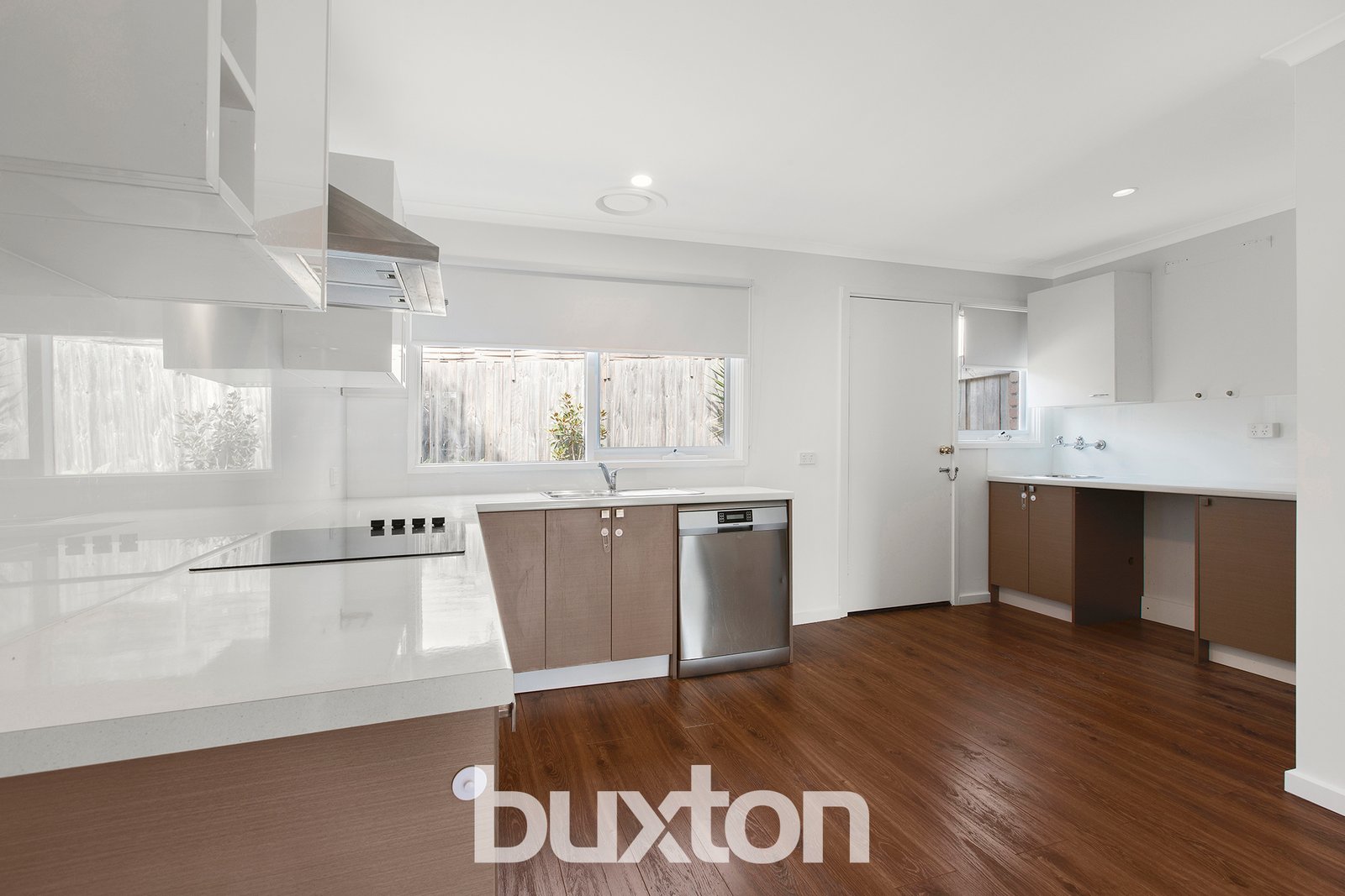 Gallery: 7/99-101 Nepean Highway