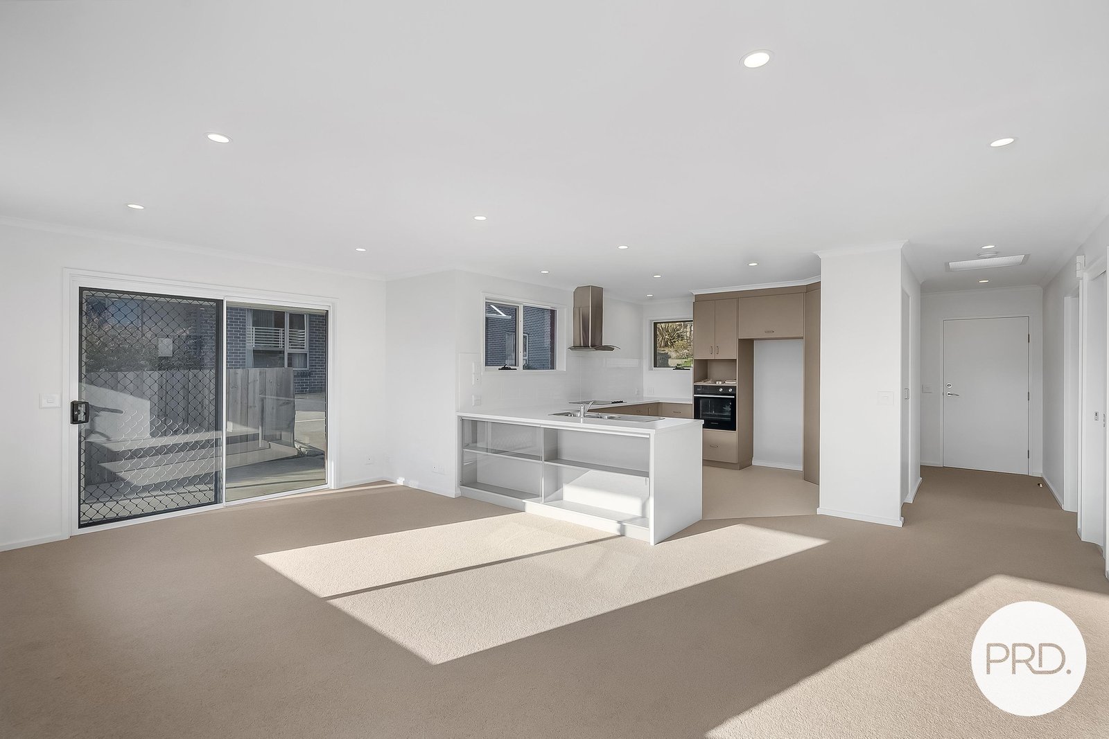 7/99 East Derwent Highway LINDISFARNE 3