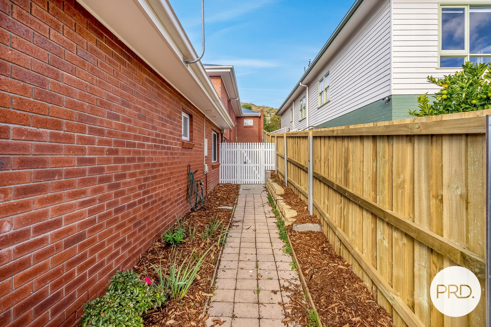 7/99 East Derwent Highway LINDISFARNE 11