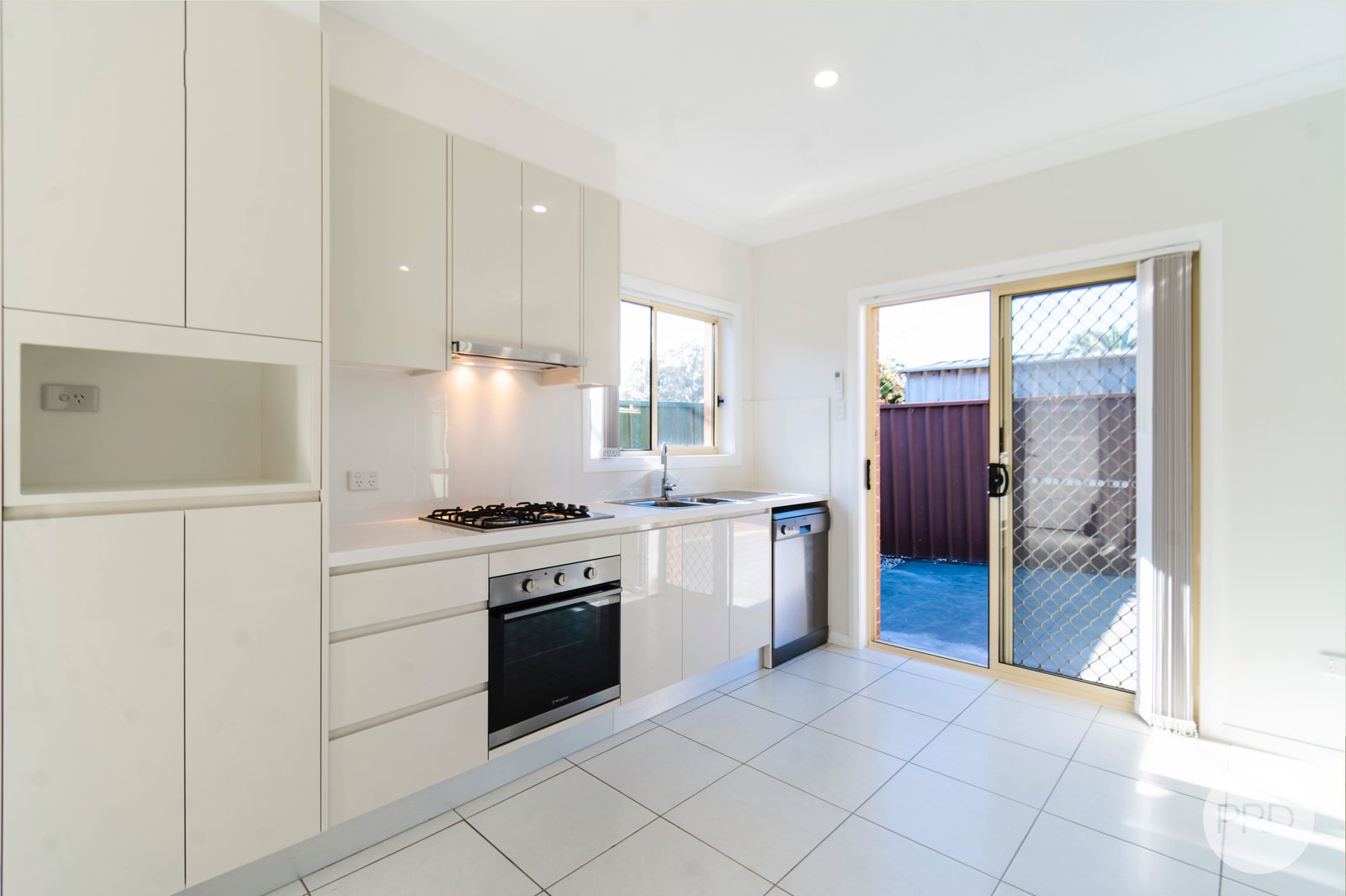 7A Bensley Road MACQUARIE FIELDS 6