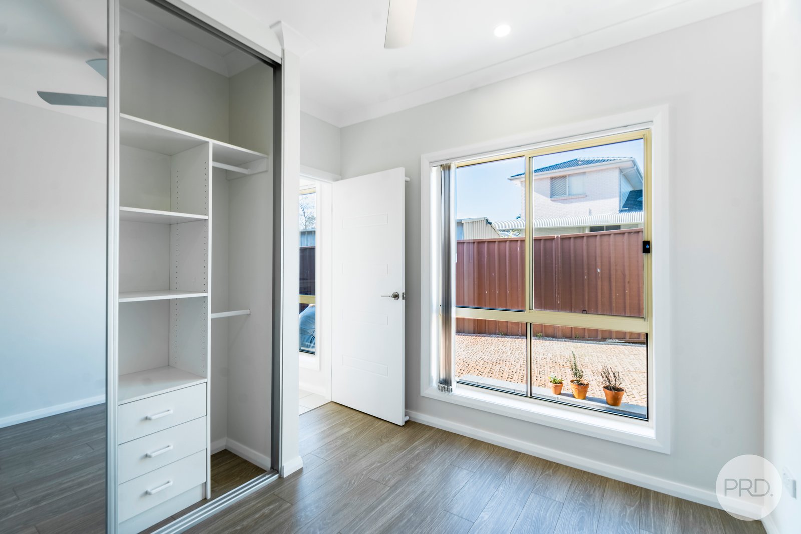 7A Bensley Road MACQUARIE FIELDS 9