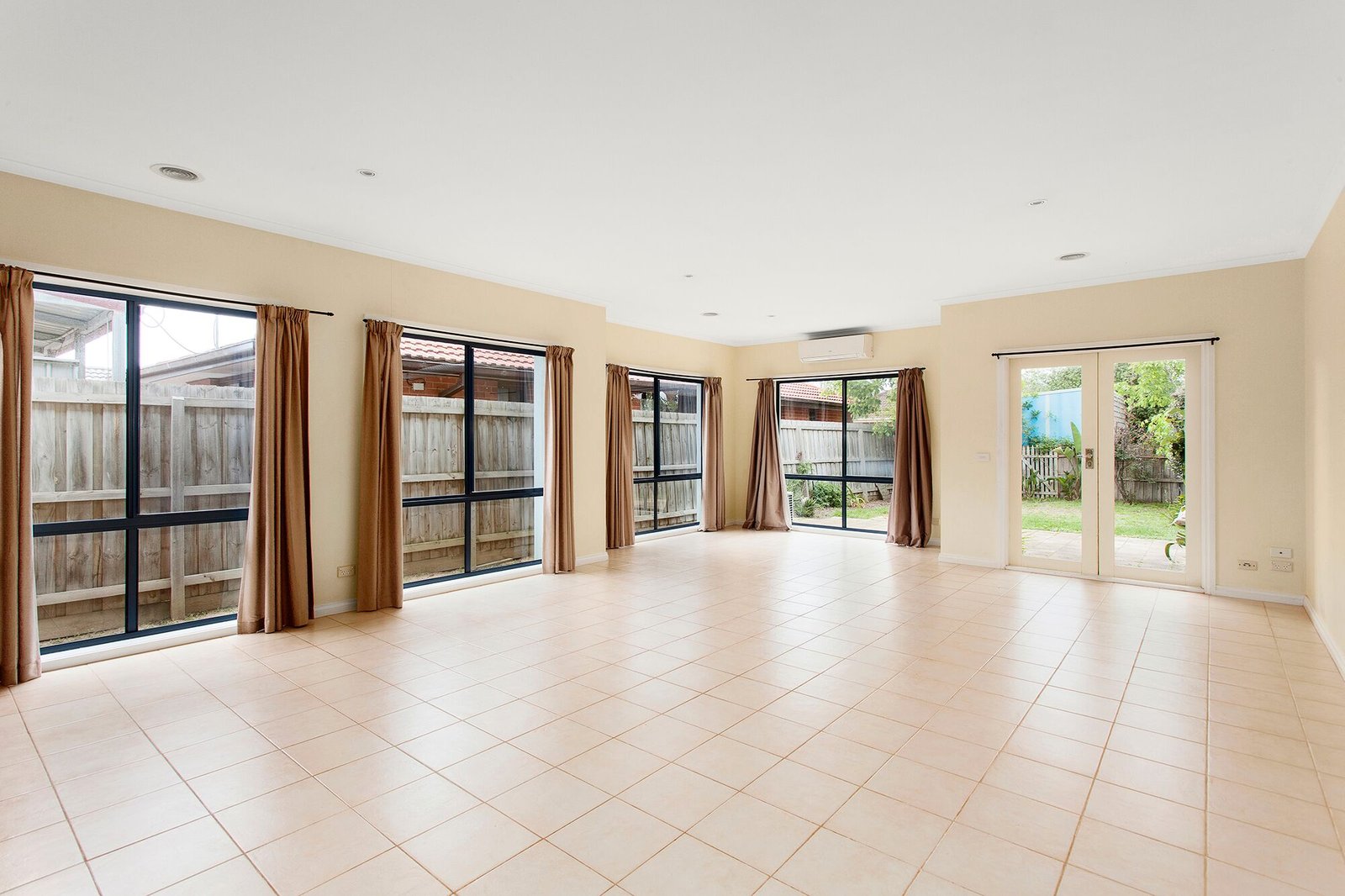 Gallery: 7a Glenbrook Avenue