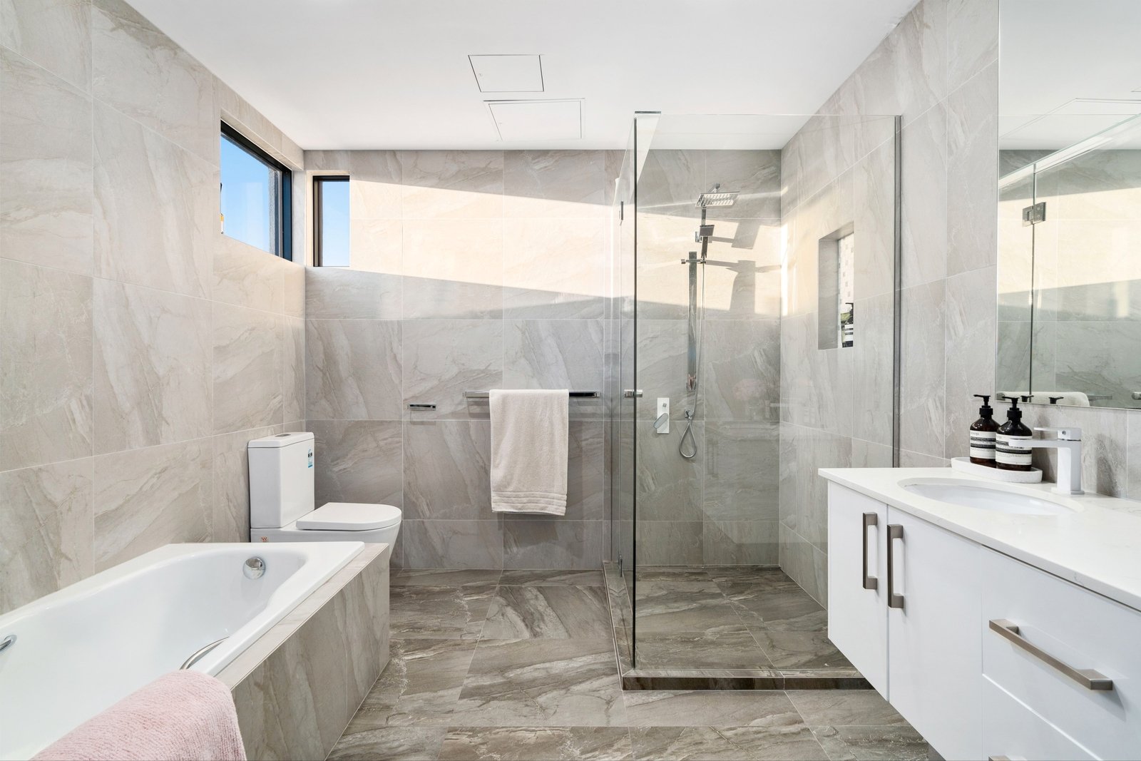 Real Estate and Property in 7A Hawk Street, Doncaster East, VIC