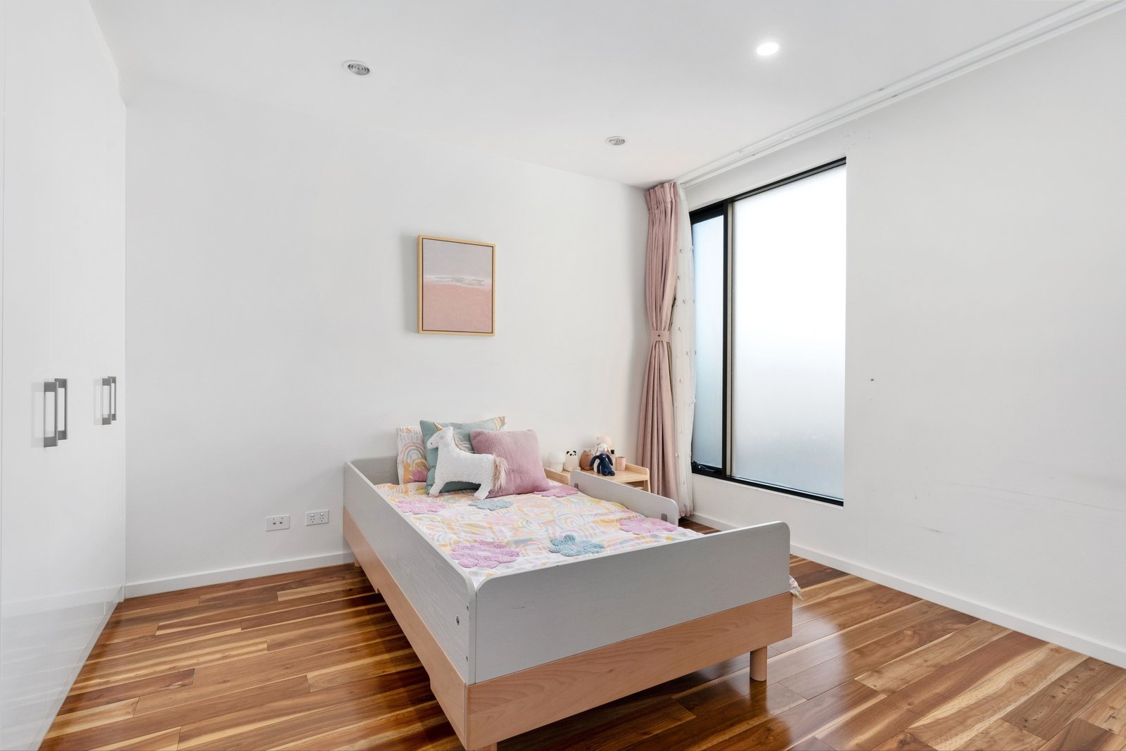 Real Estate and Property in 7A Hawk Street, Doncaster East, VIC