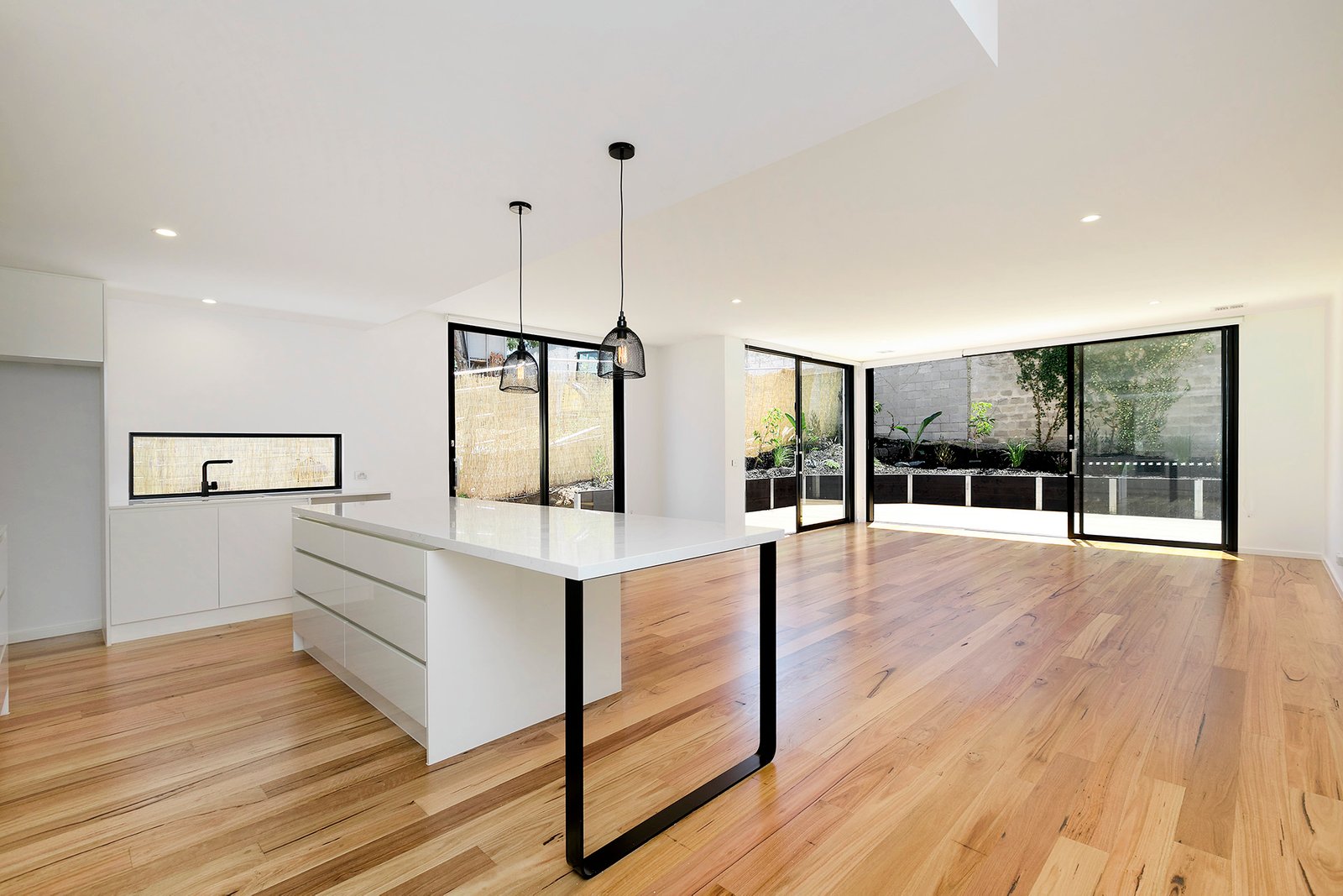 Gallery: 7A Lileura Avenue