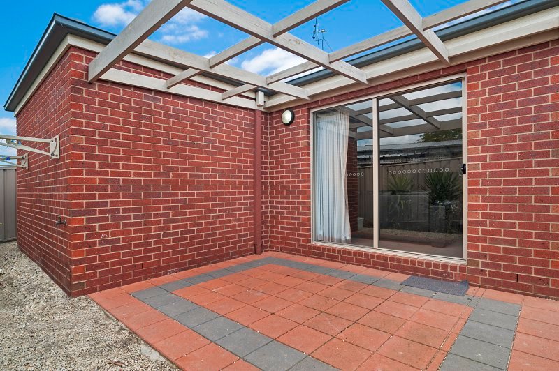 7a Rosewood Mews GOLDEN SQUARE 6