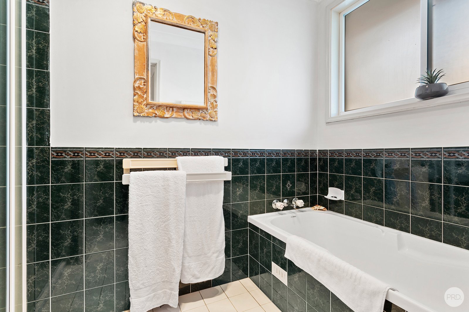7a The Meridian  CORLETTE 21