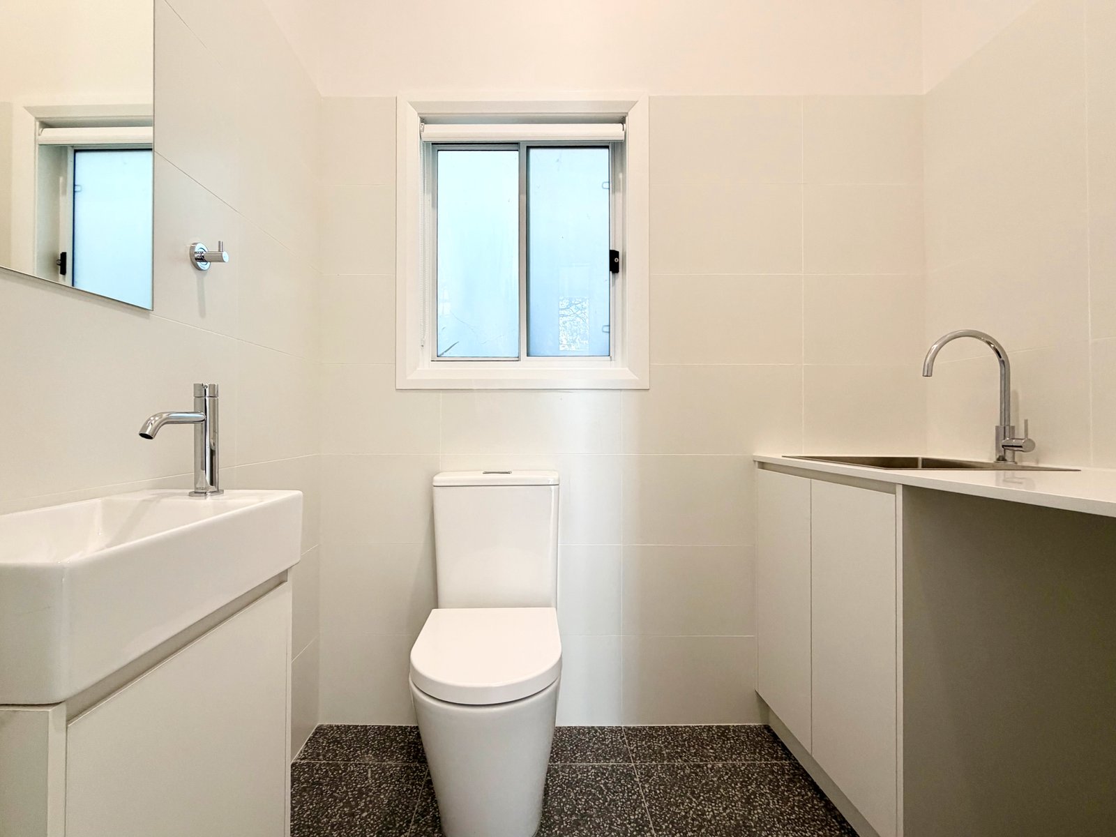 7a Upton Street SOLDIERS POINT 19