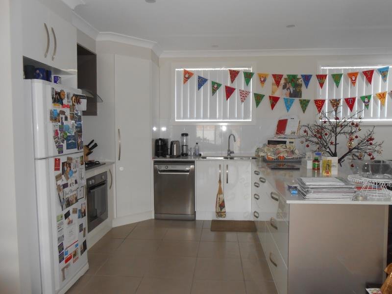 7A Warrumbungle Close TAMWORTH 3