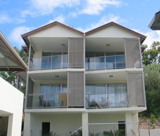 7a/14 Waterson Way AIRLIE BEACH 1