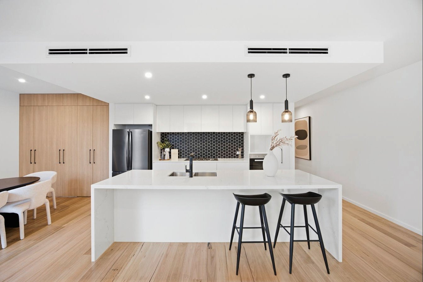 Gallery: 7B Lileura Avenue