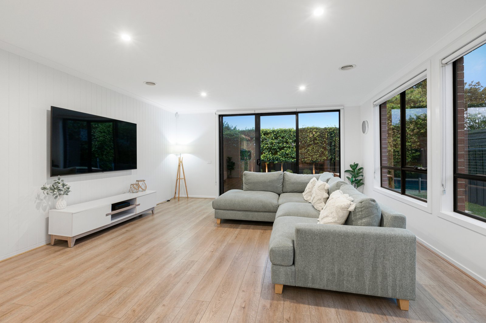 Gallery: 7B Magnolia Street