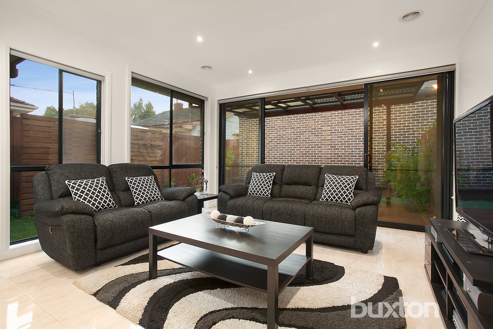 Gallery: 7B Olinda Grove