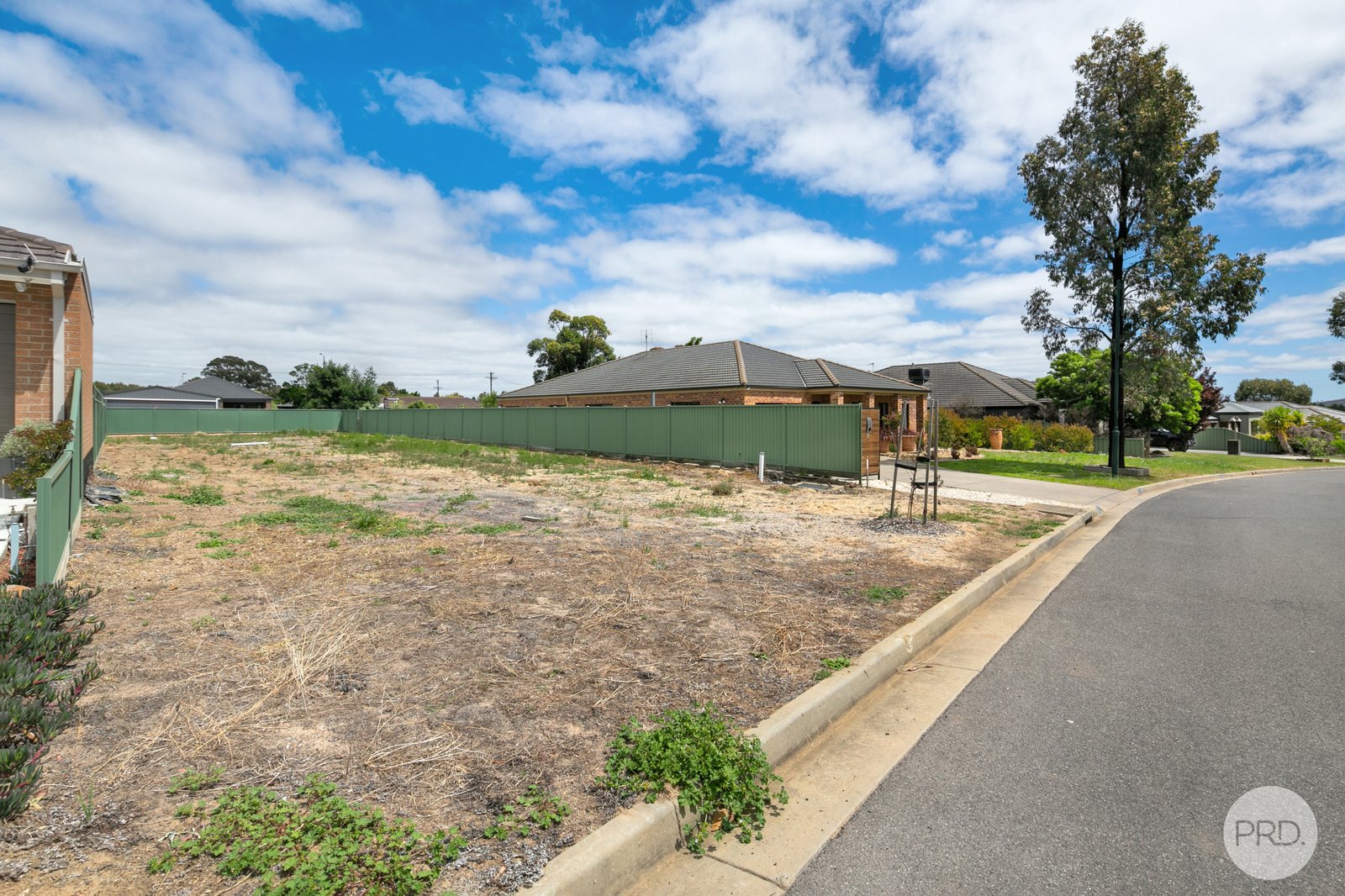 7B Orbost Drive MINERS REST 3