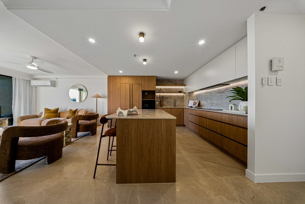 7D/973 Gold Coast Highway Palm Beach 8