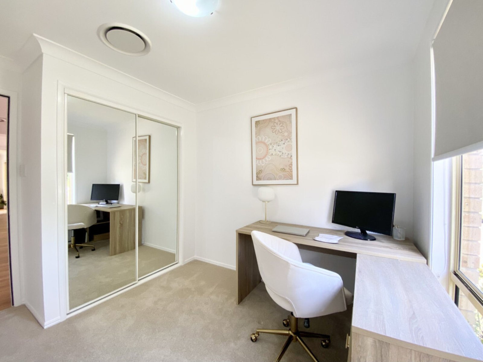 7E Yawl Close CORLETTE 11