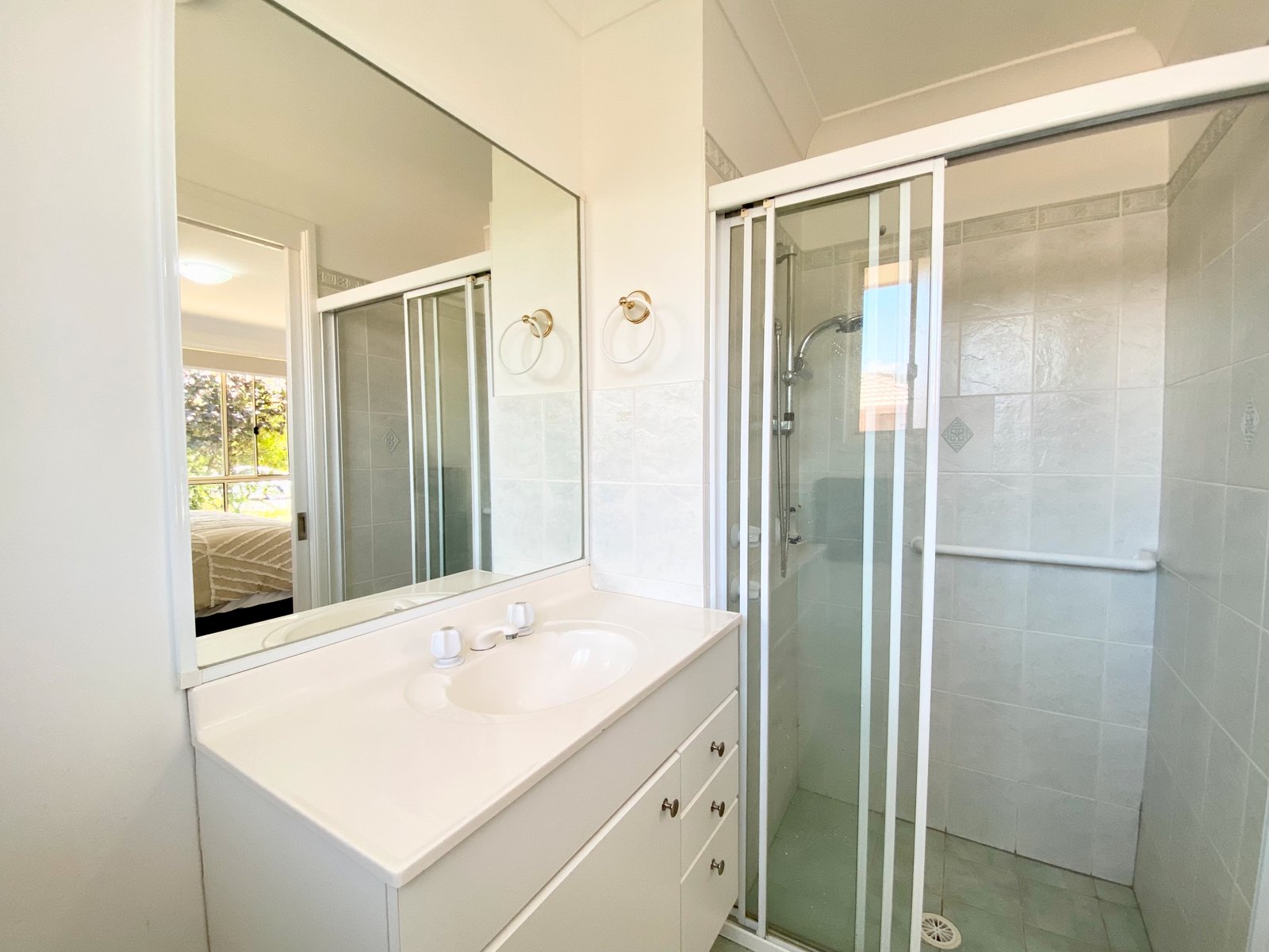 7E Yawl Close CORLETTE 14