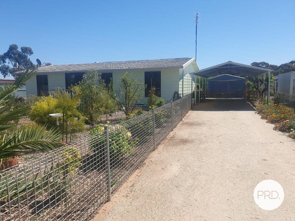 8-10 Coghill Street MANANGATANG 1