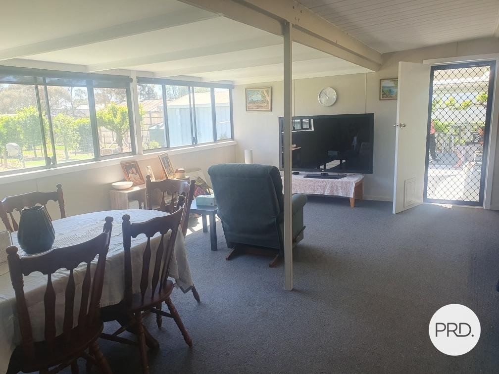 8-10 Coghill Street MANANGATANG 2
