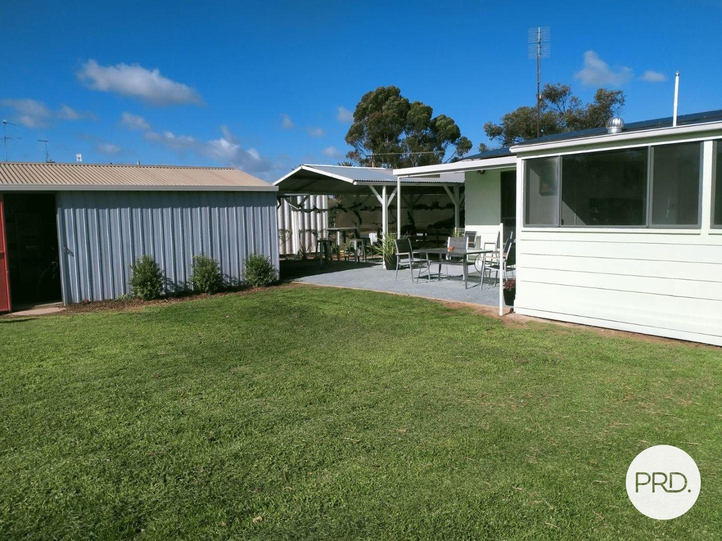 8-10 Coghill Street MANANGATANG 10