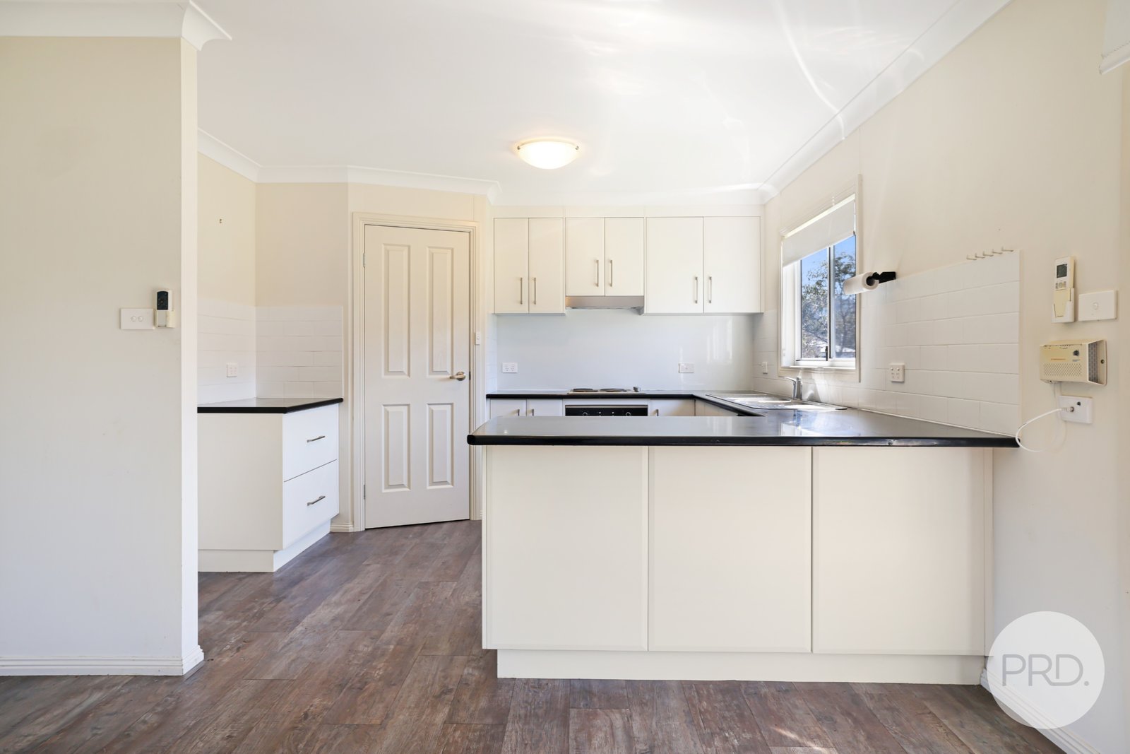 8-10 Duncan Street WOOLOMIN 10