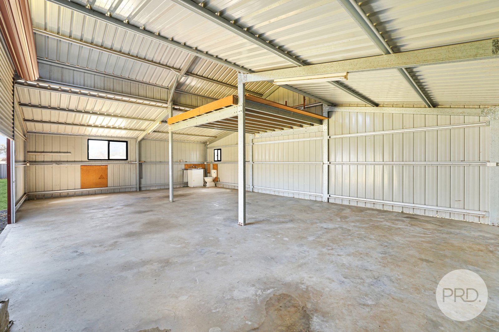 8-10 Duncan Street WOOLOMIN 22