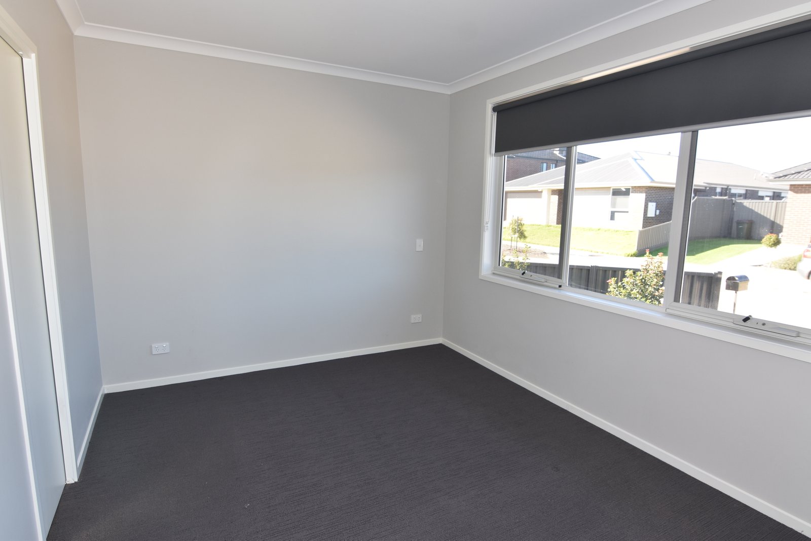 Gallery: 8-10 Foxglove Way