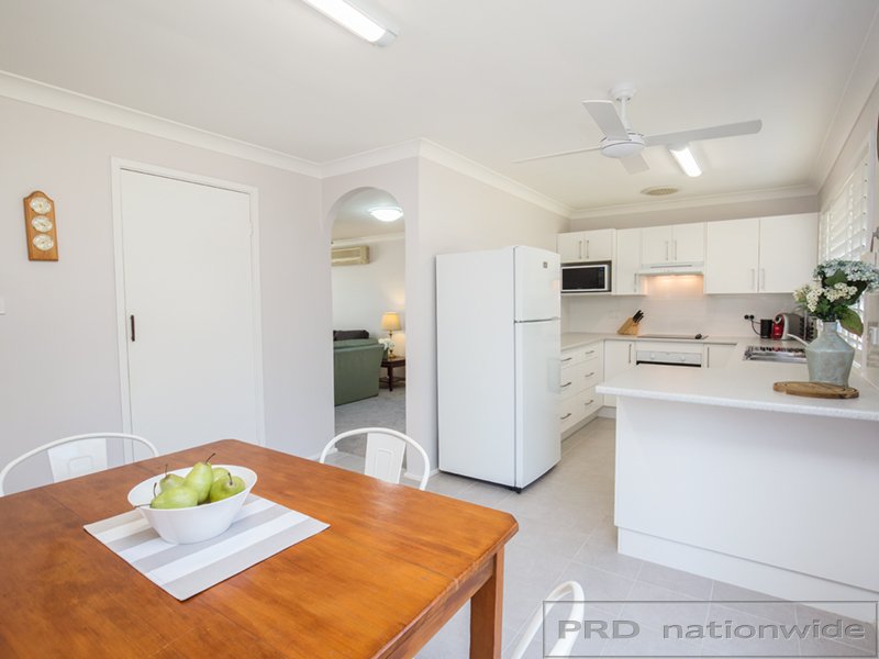 8 & 8a Knoll Crescent EAST MAITLAND 4