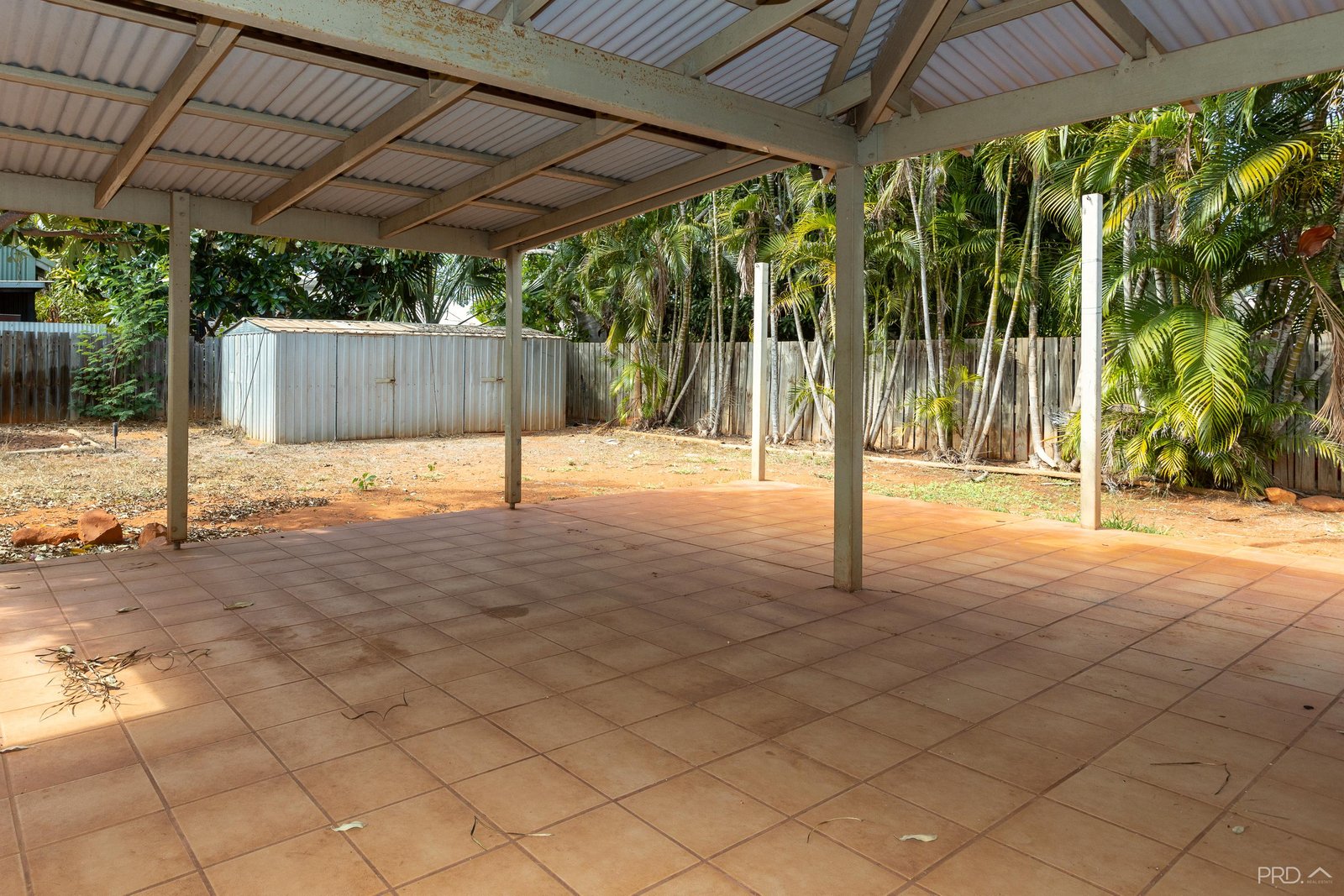 8 Aarons Drive CABLE BEACH 24