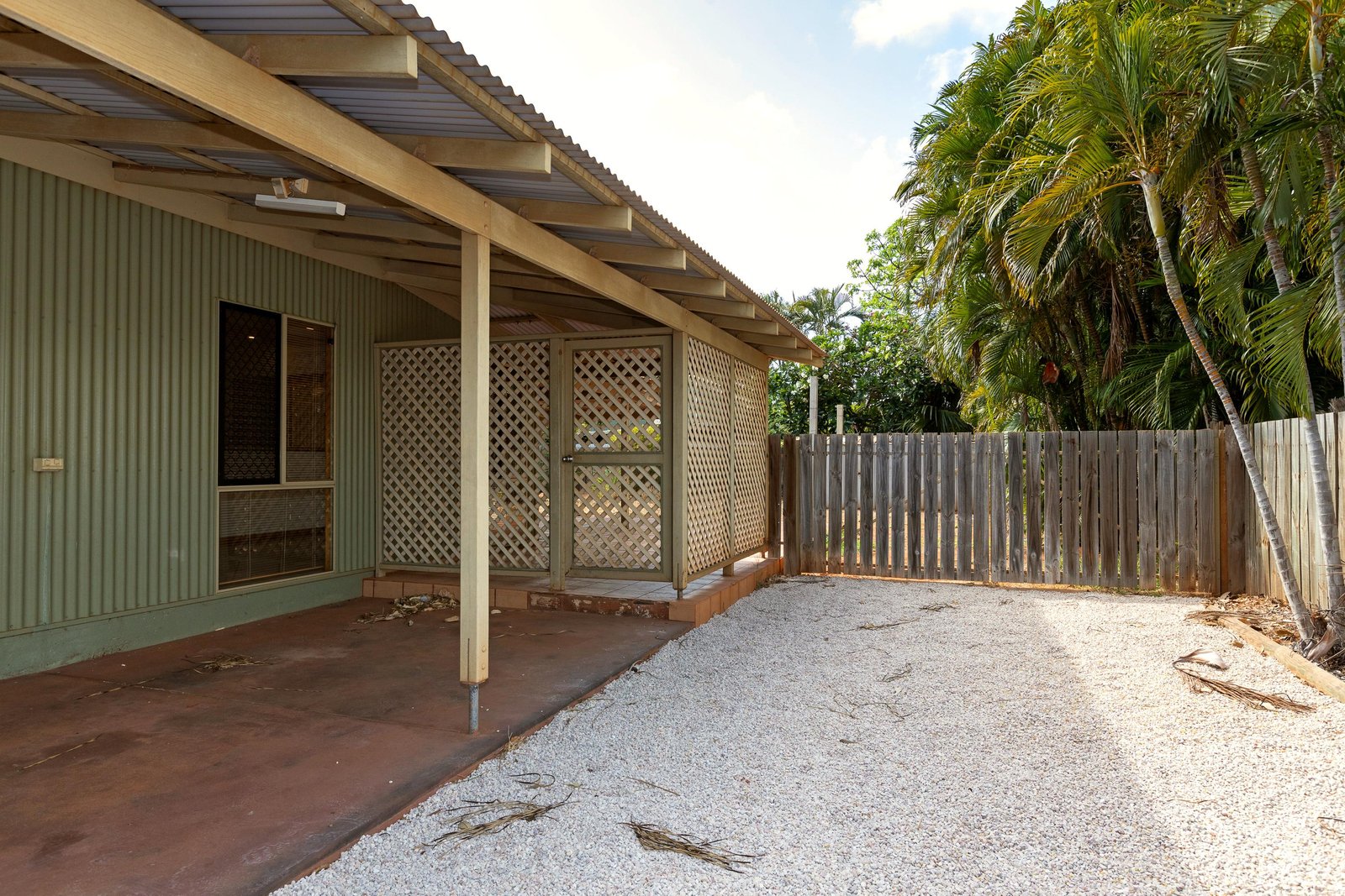 8 Aarons Drive CABLE BEACH 25